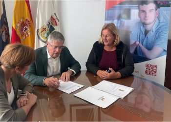 Inserta Empleo y el Ayuntamiento de San Bartolomé de Tirajana firman un convenio para fomentar el empleo de las personas con discapacidad