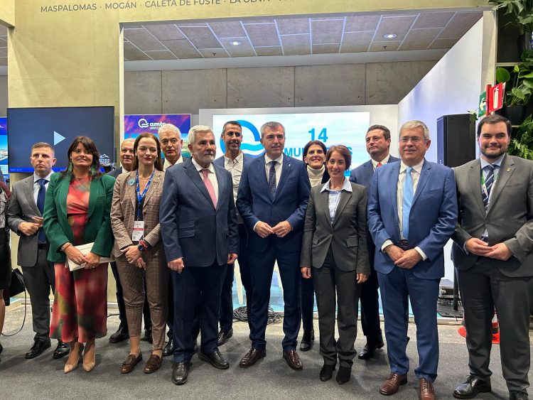 Los municipios turísticos canarios se consolidan como interlocutores indispensables en Fitur