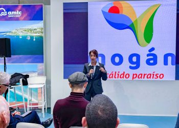 Mogán muestra su fortaleza en FITUR con una oferta diversificada y nuevas infraestructuras