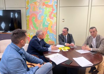 El Ayuntamiento y la Consejería de Educación del Gobierno de Canarias mantienen un encuentro de trabajo en torno a la celebración del centenario del Pleito de La Aldea