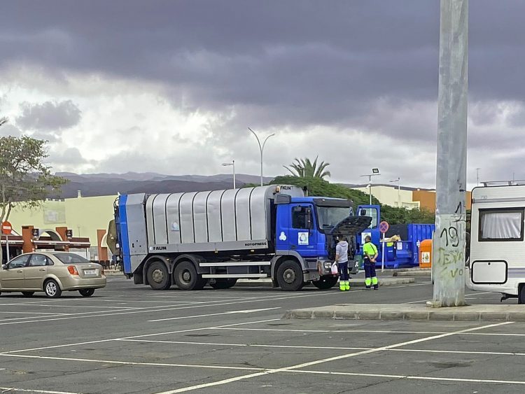 La Concejalía de Limpieza resuelve el contrato actual de recogida selectiva y adjudicará el servicio por Vía de Emergencia