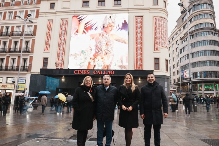 Maspalomas lleva su Carnaval al corazón de Madrid con una impactante promoción en Gran Vía y Callao