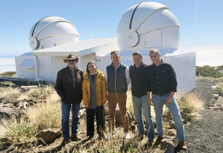 Migdalia Machín conoce la labor científica del mayor telescopio óptico del Observatorio del Teide