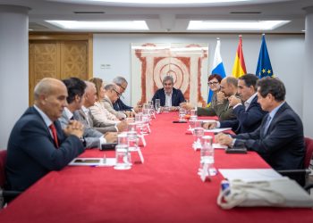 Canarias respalda con una sola voz el texto legal para una distribución extraordinaria de menores migrantes