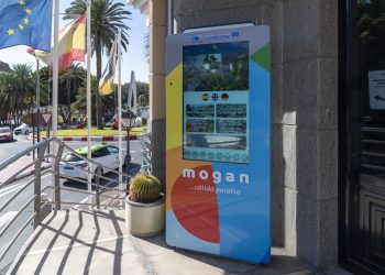 Mogán instala siete totems de información turística interactivos