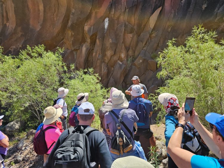 Las Rutas con Historia recorren  este sábado el pasado de Los Letreros y del barranco de Balos
