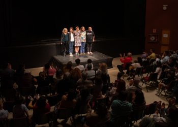 Medio millar de espectadores dejan volar su imaginación en el Festival de Narración Oral