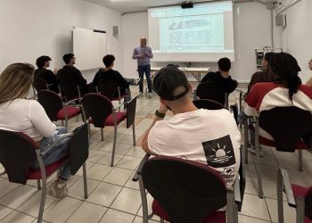 FORMACIÓN, ARTE Y ENTRETENIMIENTO PARA LA JUVENTUD DE SANTA LUCÍA DE TIRAJANA