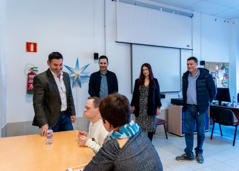 Servicios Sociales adapta a la normativa de la Ley de Dependencia el Centro Ocupacional El Tablero con un nuevo contrato que mejora la atención a los usuarios