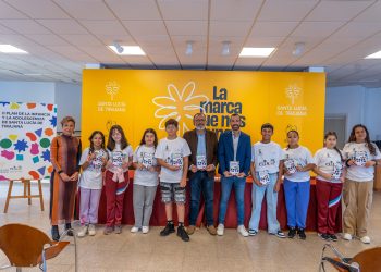 El alumnado del CLIA explica el Plan de la Infancia y Adolescencia en los centros educativos