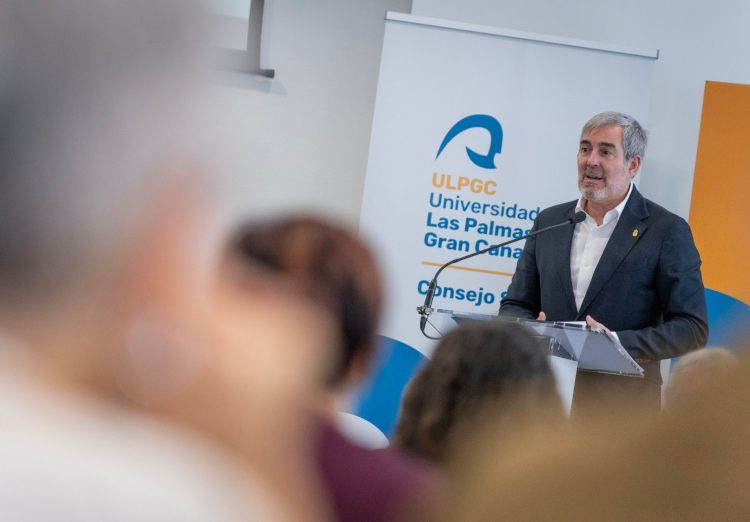 Clavijo resalta el “papel activo de las universidades públicas en la transformación de Canarias”