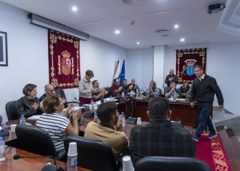 Iván Ramos Cazorla toma posesión como concejal del Ayuntamiento de Mogán