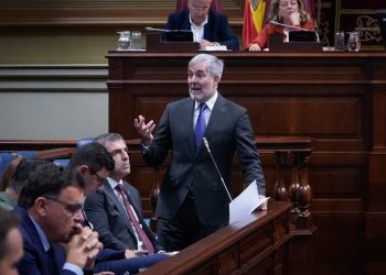 Fernando Clavijo critica que el Estado siga premiando a las comunidades más ricas frente a las más pobres