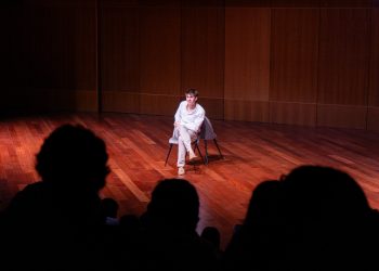 2.500 jóvenes de todas las islas asisten a las representaciones de ‘Loco’ sobre sensibilización con la salud mental