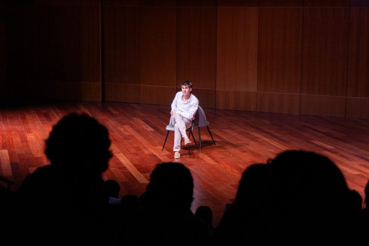 2.500 jóvenes de todas las islas asisten a las representaciones de ‘Loco’ sobre sensibilización con la salud mental