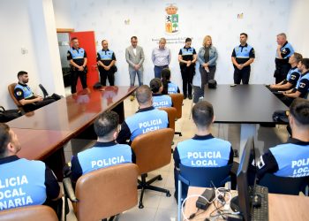 Los nuevos agentes policiales conocen las instalaciones y servicios municipales