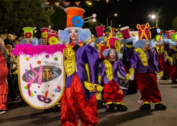 Doce carrozas participan este sábado en el Desfile Inaugural del Carnaval de Agüimes
