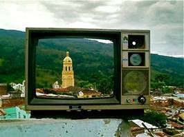 Vuelve el ciclo ‘Tiempo de memoria’ con ‘La maldición, el milagro y el burro’, del canario Ayoze O’Shanahan