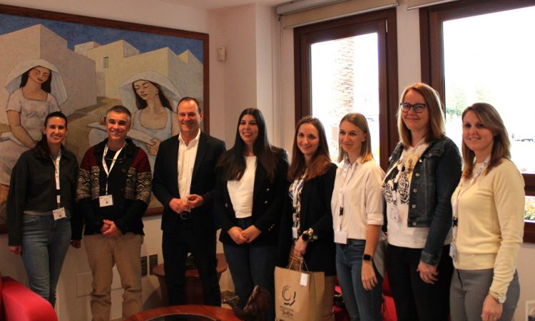 El alcalde de Agüimes recibe a cuatro profesoras eslovenas del programa ‘Erasmus +’