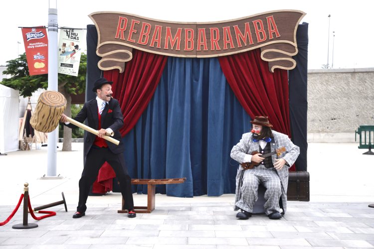 Rebambaramba vuelve a los escenarios con un esperado regreso cargado de humor, magia y tradición
