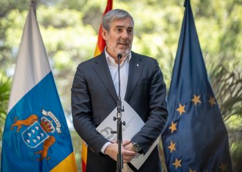 Clavijo considera un “triunfo de toda Canarias” la aprobación del decreto ley de menores migrantes