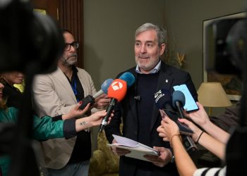 Clavijo considera “otra gran noticia” para los menores y para Canarias el fallo que ordena al Estado a atender a los solicitantes de asilo