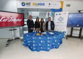 La Isleña y el ITC firman un acuerdo para el desarrollo de productos alimenticios a base de espirulina de cultivo local