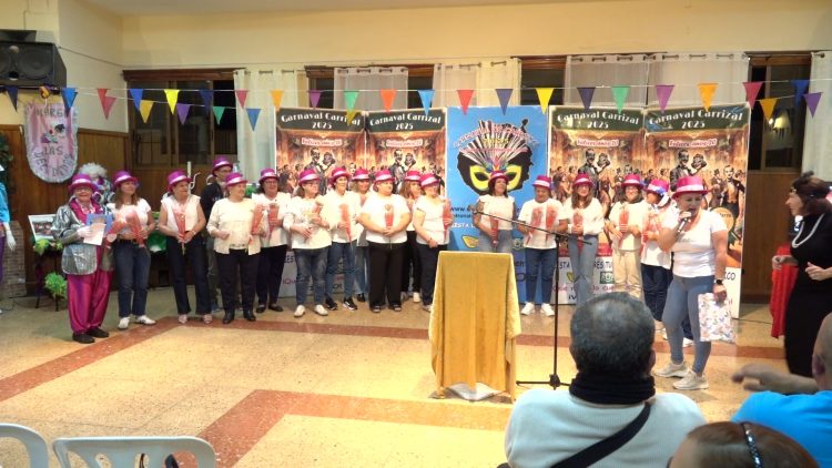 El Carnaval de Carrizal rinde homenaje a su historia en su pregón inaugural