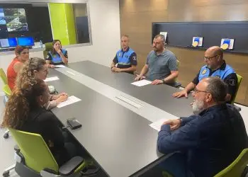 El Ayuntamiento continúa apoyando a las familias desalojadas y pendiente de las obras en el edificio de Vecindario