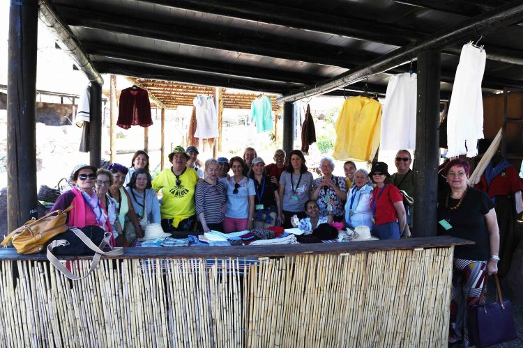 Un centenar de mujeres de territorios Reserva de la Biosfera de Gran Canaria comparten experiencias en Veneguera