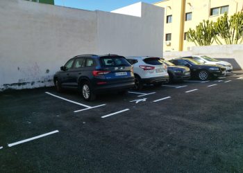 El Ayuntamiento abre una nueva zona de aparcamiento público en el casco de Agüimes
