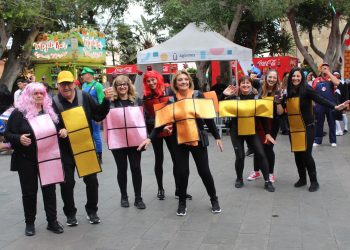 Agüimes se echa a la calle para celebrar su Carnaval de Día