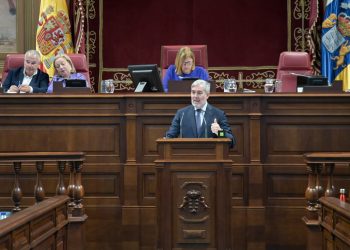 Clavijo: “Con unidad es posible contar con una Ley de Residencia que controle el crecimiento de población”