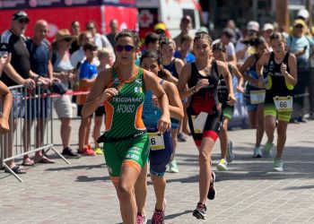 Karim Balli y Mia Leadbeater, vencedores de la categoría OPEN del  IV Acuatlón Mogán Runize