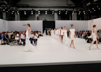 Canarias deslumbra en Barcelona entre los grandes diseñadores de la moda nupcial