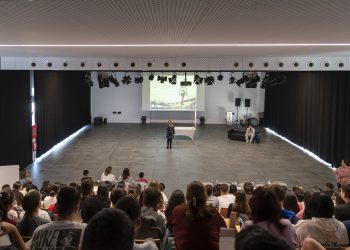 El 7º Mogán Joven comienza con cursos gratuitos y charlas sobre ciberacoso