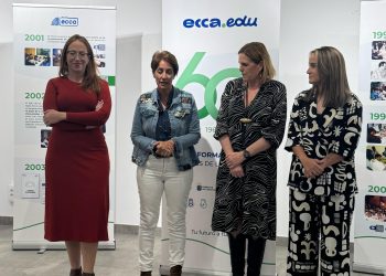 Mogán reconoce la trayectoria de  ecca.edu acogiendo la exposición que rinde homenaje a sus 60 años de historia