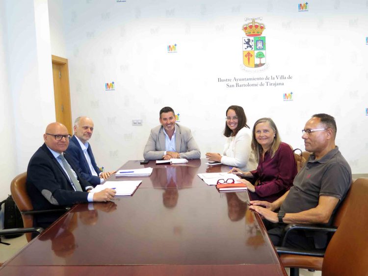 Urbanismo pone en marcha la redacción de las Ordenanzas que compatibilizarán el uso residencial y turístico en el municipio