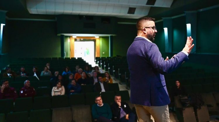 El Gobierno defiende en El Hierro los beneficios de la actualización de la Ley del Suelo para el sector primario