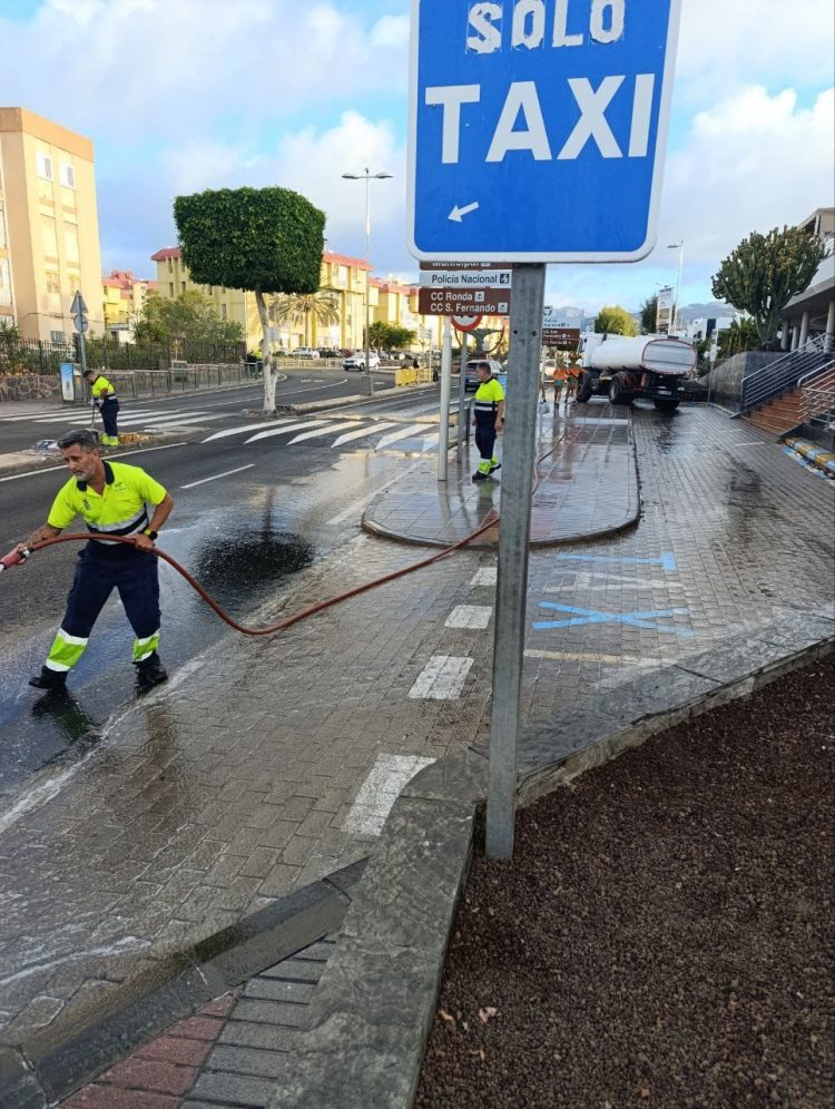 El Carnaval Internacional de Maspalomas genera cada vez menos de residuos, 16 toneladas menos respecto a 2024