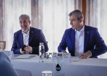 Clavijo pide a Bruselas “una estrategia europea” para la atención de los menores no acompañados