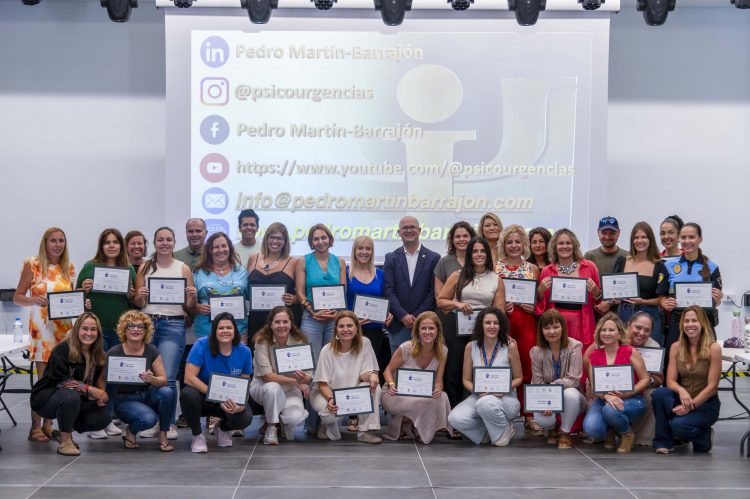 Mogán, pionero en la formación a profesionales para prevenir e intervenir en conductas suicidas