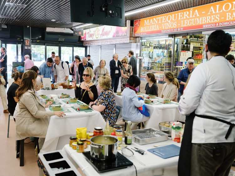 Madrid saborea Canarias en los principales mercados de la capital