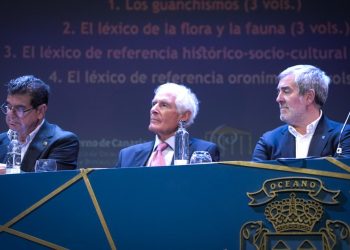 Clavijo resalta la aportación a la identidad y memoria lingüística de Canarias de la obra del profesor Trapero