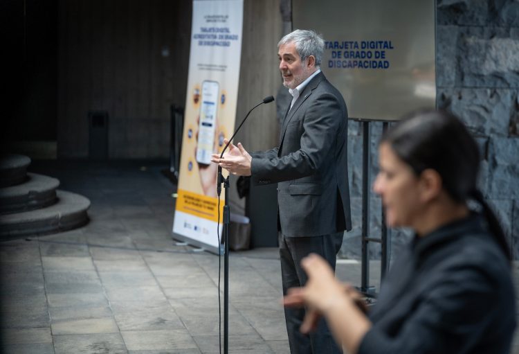 Canarias presenta su Tarjeta Acreditativa del Grado de Discapacidad para mejorar la atención personalizada