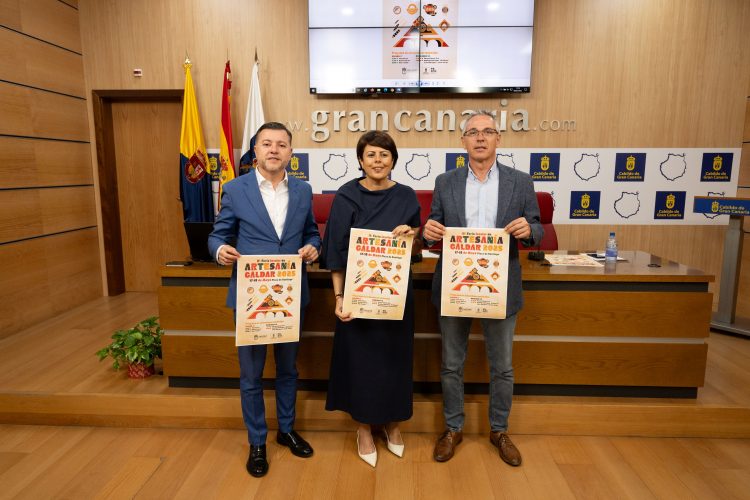 El Cabildo presenta la III Feria de Artesanía del Norte-Gáldar 2025 que reunirá a 50 artesanos en la Plaza de Santiago