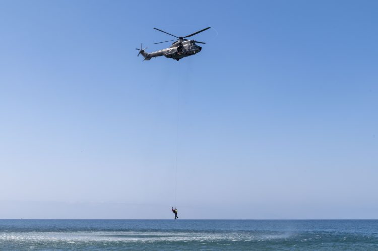 Organismos de seguridad y emergencias se exhiben en Arguineguín