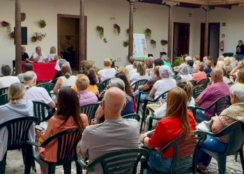 Telde da la bienvenida a las 200 personas inscritas en los nuevos talleres de artesanía impartidos en la Casa Condal