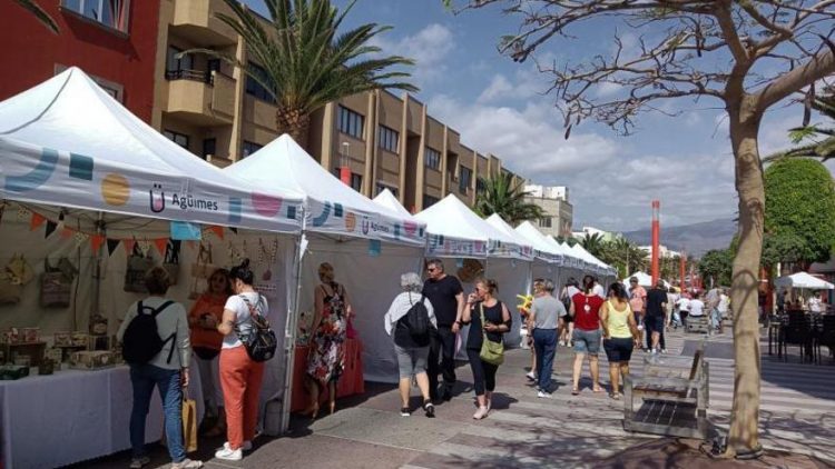 La Feria Brisa Marina ofrece este fin de semana artesanía, gastronomía y conciertos