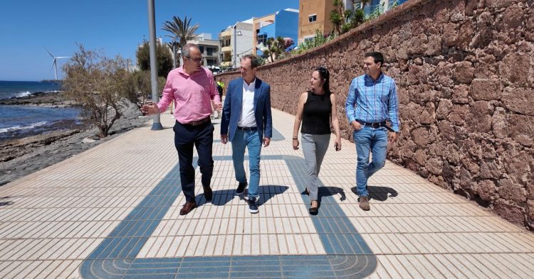 Agüimes presenta a Costas cuatro nuevos proyectos para la rehabilitación y mejora del litoral de Arinaga